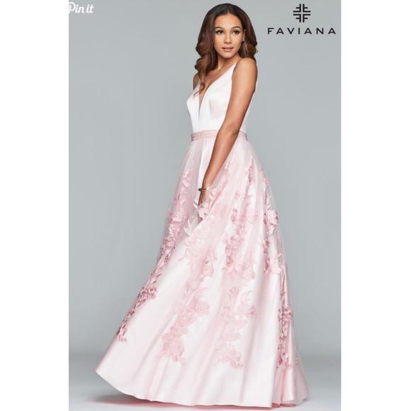 NEW FAVIANA long gown with tulle skirt in pale pink - Picture 3 of 3